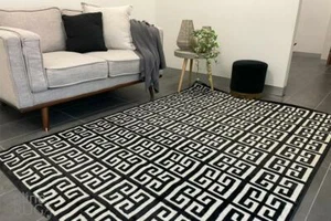 BLACK FLOOR RUG BEIGE GEOMETRIC GREEK KEY PATTERN MODERN CARPET - 160 x 230 CM - Picture 1 of 7