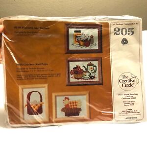 Creative Circle Embroidery Crewel Kit 205 Popcorn and Donuts Chicken And Eggs