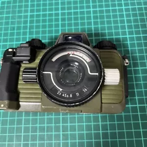 【Für Ersatzteile】 Nikon Nikonos V Olive analoge Unterwasserkamera mit 35 mm f2,5 Objektiv JAPAN - Bild 1 von 9
