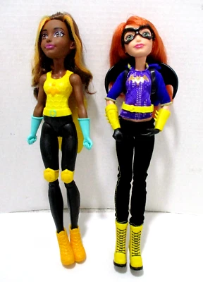 Figuras de acción Mattel DC Batgirl & Bumblebee 12" superhéroe juguete exhibición Foto 1 de 4