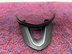 CADILLAC CT4-V AWD 20-23 2.7L OEM STEERING WHEEL LOWER COVER PANEL TRIM BEZEL - Bild 1 von 6