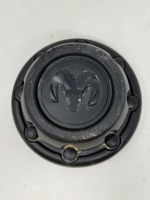 Calota central Dodge Ram Van Truck 2500 52038268 94 95 96 97 98 99 00 01 02 - Imagem 1 de 4