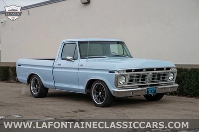1977 年福特 F-100 Restomod — 第 1/4 张图片
