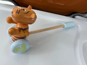 GIOCATTOLO VINTAGE IN LEGNO TIGRE PUSH -LONG PER MOBILITÀ,EQUILIBRIO ABILITÀ BAMBINI - Foto 1 di 8