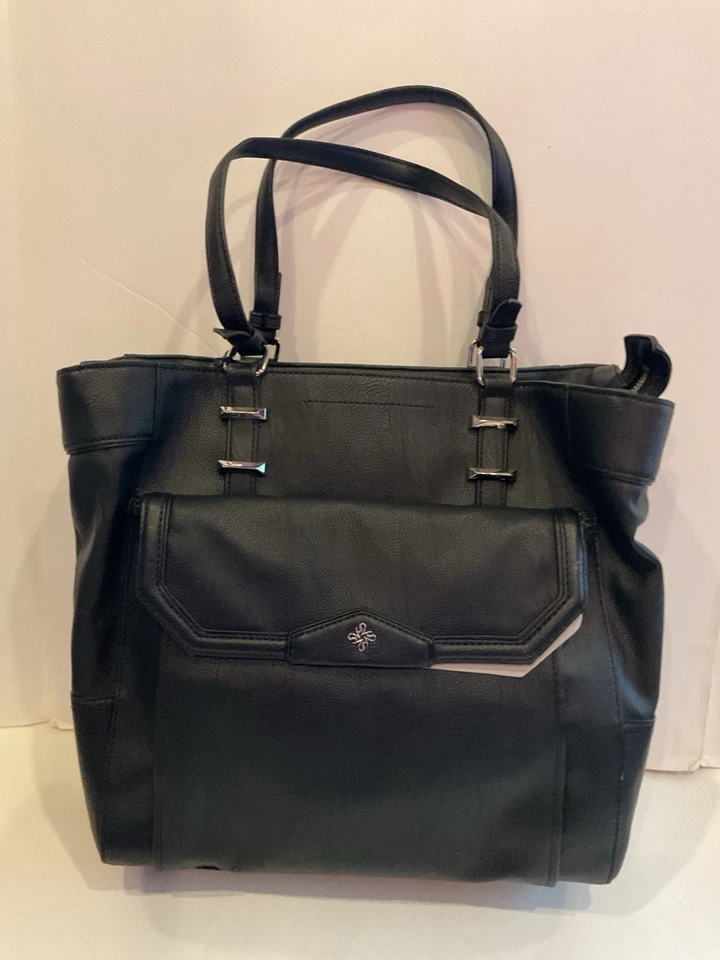 NUEVO CON ETIQUETAS ~ Bolso de hombro Simply Vera Wang de cuero sintético negro Foto 1 de 4