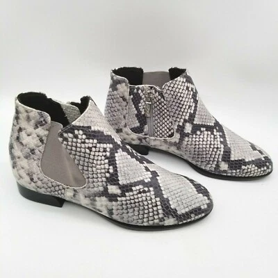 Botines Munro Mujer Cate Gris Negro Serpiente Cuero Repujado Cremallera 5 M  Foto 1 de 4