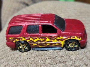 2010 Hot Wheels HOT HAULERS Design '07 CADILLAC ESCALADE✿Red SUV 2007✿ C125A - Picture 1 of 5