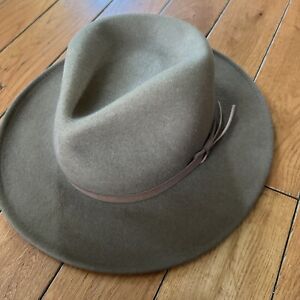 Wool Tan Fedora Hat Mens Made in USA Size Medium Festival Vintage Classic
