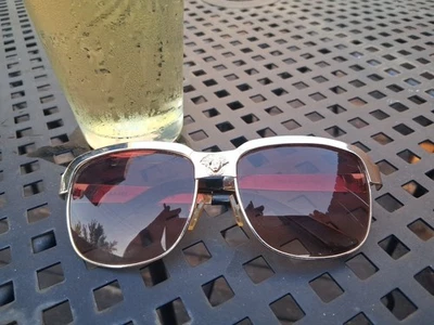 VERSACE SUNGLASSES Used 90s w LION. Black and Brown. Lense view yellow. - Image 1 of 3