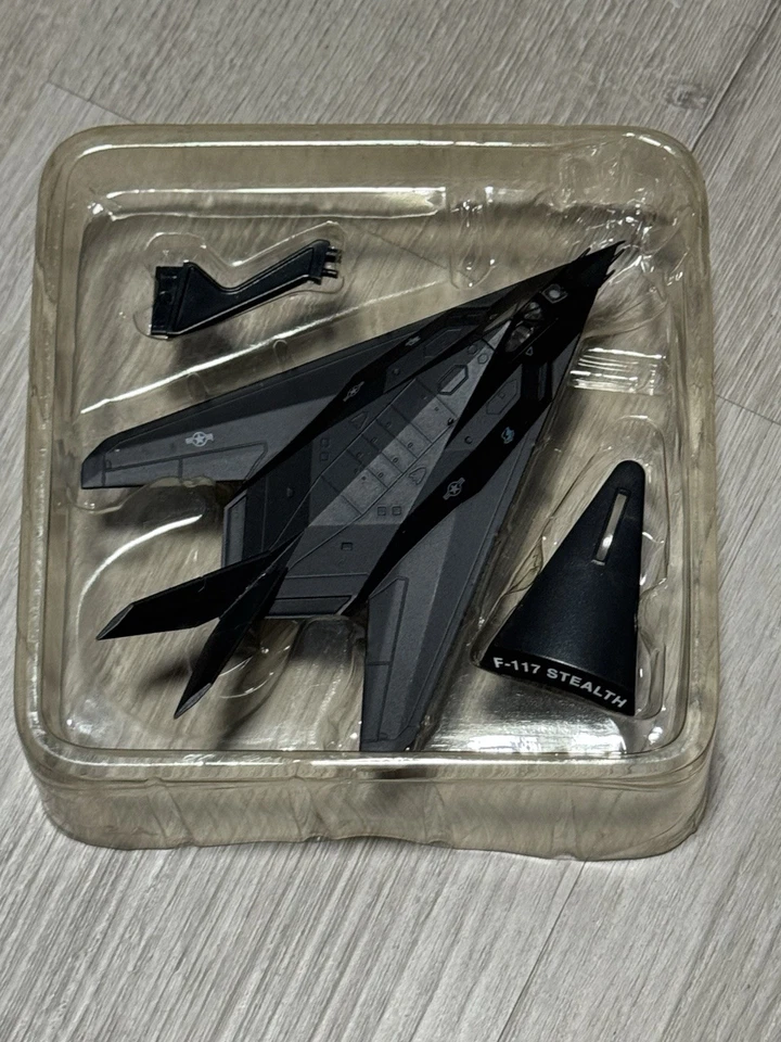 Lockheed F-117 Nighthawk Stealth Fighter USAF 1/150 Scale Diecast Model - Image 1 of 1