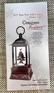 Lanterna Glitter Albero di Pino 10,5” con Cardinali – Mappamondo Neve Invernale e Natale - Foto 1 di 3