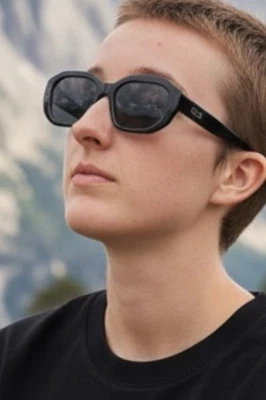 MELLER WOMENS SUNGLASSES IN BLACK. New & Boxed. - Image 1 of 4