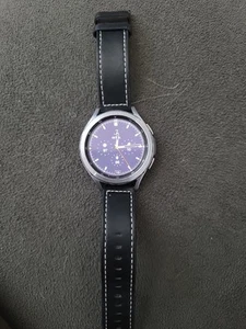 Samsung Watch 4 classic R895U - Zdjęcie 1 z 3