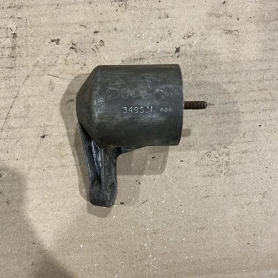 Triumph TR2 TR3 TR3A SU OEM Carburetor Float Bowl Chamber AUC 3495 M Carb Z - Image 1 of 4