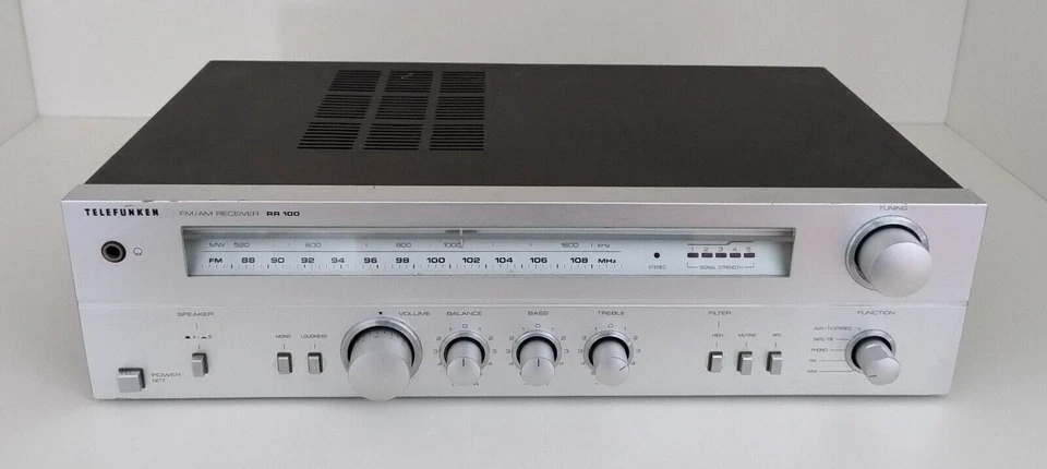 Telefunken Amplificatore Stereo Sintonizzatore Radio RR 100 Vintage Usato Buono - Immagine 1 di 4