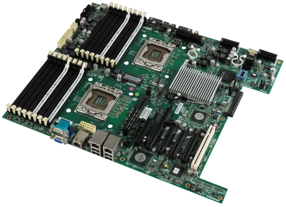 IBM Scheda di Sistema 46D1406 81Y6002 LGA1366 16x DDR3 x3500 M2 X3400 M2 - Immagine 1 di 2