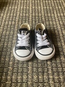 Converse All Star Infant Size 2 Used