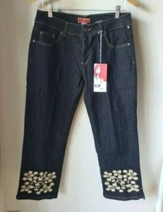 Hip Jeans Brand Girls Size 7 Embellished Denim Capri Pants Girls Jeans 28x22 NWT - Picture 1 of 9