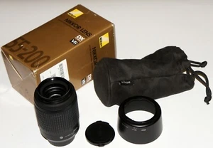 MINT Nikon 55-200mm f/4-5.6G ED IF AF-S DX VR Nikkor Zoom Lens - Picture 1 of 8