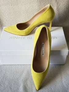 Pompa Manolo Blahnik BB 36 6 90 mm tacchi giallo limone pelle scamosciata punta a punta - Foto 1 di 11