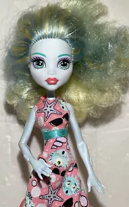 Monster High Emoji Lagoona Muñeca Azul Mattel con Vestido Incompleto - Imagen 1 de 5