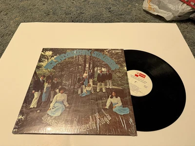 THE REVELATION SINGERS - "REDEMPTION DRAWETH NIGH" - RARE XIAN RECORD ALBUM - Image 1 of 2