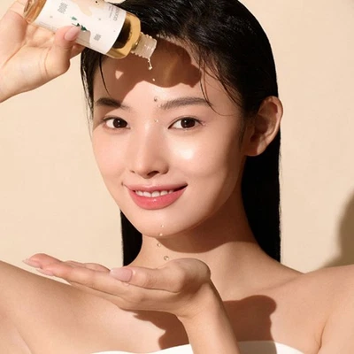 Korean Glass Skincare Set 5-Step Hydrating Routine for Radiant Skin K Beauty Kit - Image 1 of 4