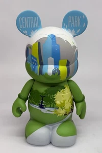 DISNEY Vinylmation 9" Central Park New York Collezione Oskar Mendez - Foto 1 di 6
