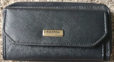 Kenneth Cole Black Leather Clutch Wallet   Multi Pockets Zip Snap NWOT - Image 1 of 4