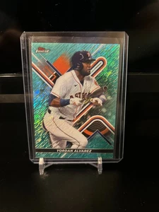 2022 Topps Finest Yordan Alvarez Green Refractor /175 Astros - Picture 1 of 2