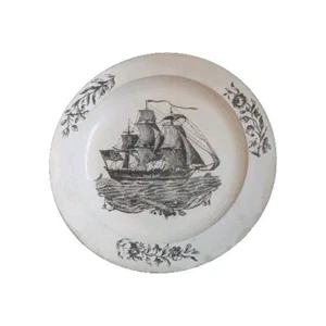 Antique English 1790-1800 Creamware Historical Plate with American Frigate Ship - Picture 1 of 9