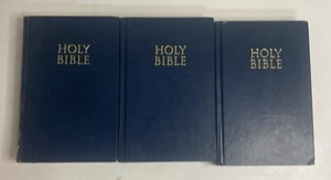Lot Of 3 NIV Holy Bibles Zondervan Publishing Hardcover Books Blue Edition - Picture 1 of 13