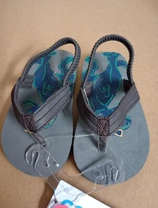 Carter's Toddler Sandals Size 5/6 Color Gray  - Picture 1 of 3
