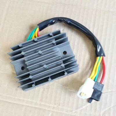 Regulador de voltaje rectificador para Ducati Desmosedici 1000 RR GT1000 ST2 ST3 ST4/S Foto 1 de 3