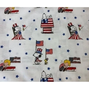Resto 29 x 45" Arachidi Patriottiche Snoopy Tessuto Quattro Luglio - 100% Cotone - Foto 1 di 3
