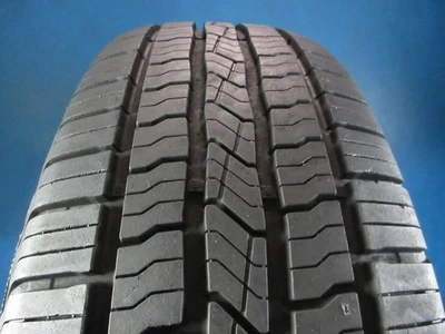 Used Mastercraft Stratus HT   265 75 16    9-10/32 High Tread  No Patch   1015C Foto 1 de 4