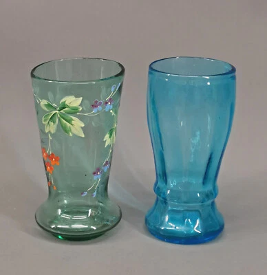 9135161 grün und türkisblau Vase Becher Waldglas 19.Jh. emailbemalt - Bild 1 von 3