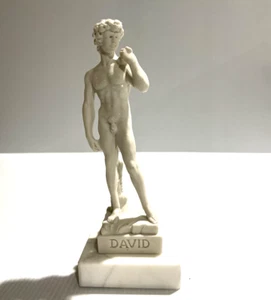 Michelangelo’s Statue of the David Resin Marble base Made in Italy - Picture 1 of 7