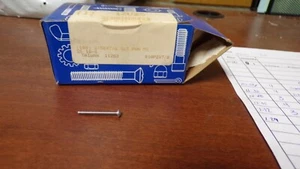 #2-56 Machine Screw Pan Slotted 18-8 (304) SS Plain 7/8 Length, PK 100 (MJ) - Picture 1 of 5