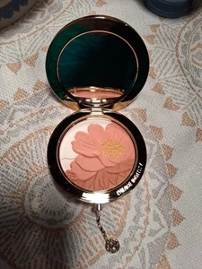 Palace Identity - Bild 1 von 3