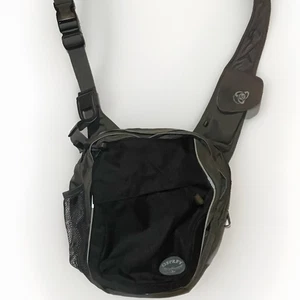 Osprey Warp Gray Sling Crossbody  Messenger Travel Hiking Birding Bag - Picture 1 of 9