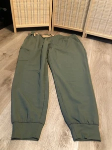 Pantalones Médicos FIGS Colección Técnica Verde Oscuro PO#5301 2XL XXL M72 - Imagen 1 de 10