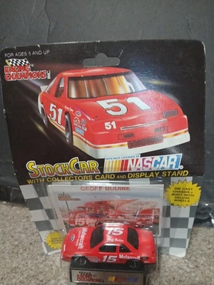 Geoff Bodine 1991 1/64 coche de stock con tarjeta de coleccionista y soporte de exhibición Foto 1 de 3