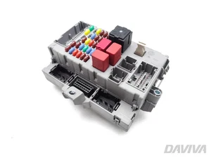 Citroen Relay Unidad del módulo de control del relé de fusibles 2.2 HDi 100 2010 - Picture 1 of 11