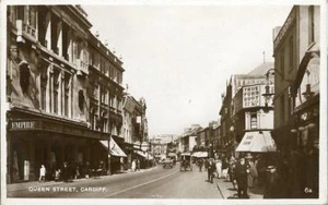 ECHTE FOTOGRAFISCHE POSTKARTE VON QUEEN STREET, CARDIFF, GLAMORGAN, WALES - Bild 1 von 2
