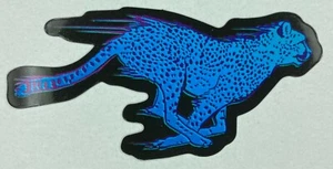 Puma, Running, kleiner Sticker neu Aufkleber buntes Design, blau mit lila Punkten - Bild 1 von 1