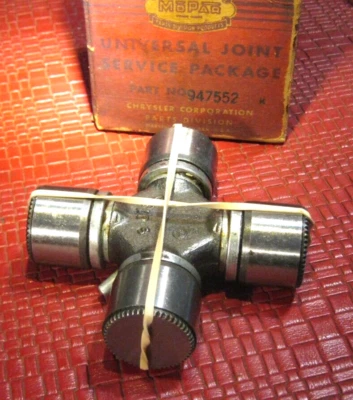 Новый из старых запасов Mopar 1936-1948 Dodge Truck универсальное соединение, 1 тонна - 3 тонны, средняя грузоподъемность - Изображение 1 из 2