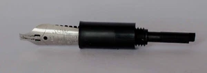 Platignum B3 2.2mm broad italic fountain pen nib. - Picture 1 of 2