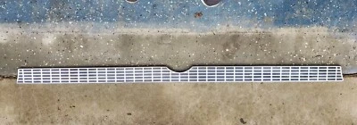 Ford Torino GT 1969 tablero de ajedrez panel de carrocería trasero moldura Foto 1 de 4