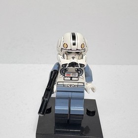 LEGO Star Wars Clone Trooper V-Wing Pilot Minifigure Phase 2 sw0281 8096